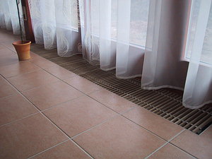podlahov� konvektor
