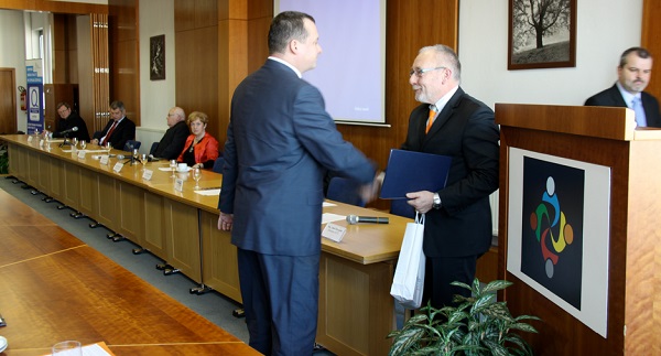 sout o NEJLEP PREMIROVOU NOVINKU pro Infothermu 2014