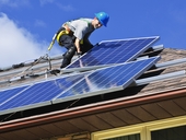 Montáž fotovoltaiky na střeše
