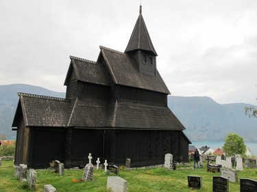 Obr. 3 – Stavkirke Urnes