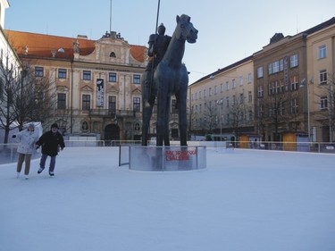 Markrab Jot, ochrnce vech brusla…