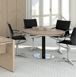 Pěkná kvalitní židle, základ zdařilého interiéru (MDD - NO+BL Kancelářský nábytek s.r.o.)