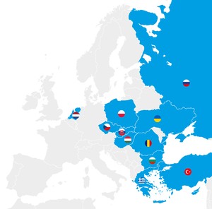 M2C expanze