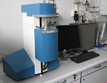 Obr. . 7 Analyztor STA i 1500