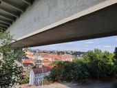 Praha, pohled z Vyehradu pod Nuselskm mostem, foto redakce