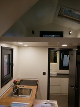 Interir tiny house (Fotografie – Petr Brandejsk)