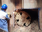 Dešťová kanalizace v Jaroměři v hloubce 6 m se provádí mikrotunelací