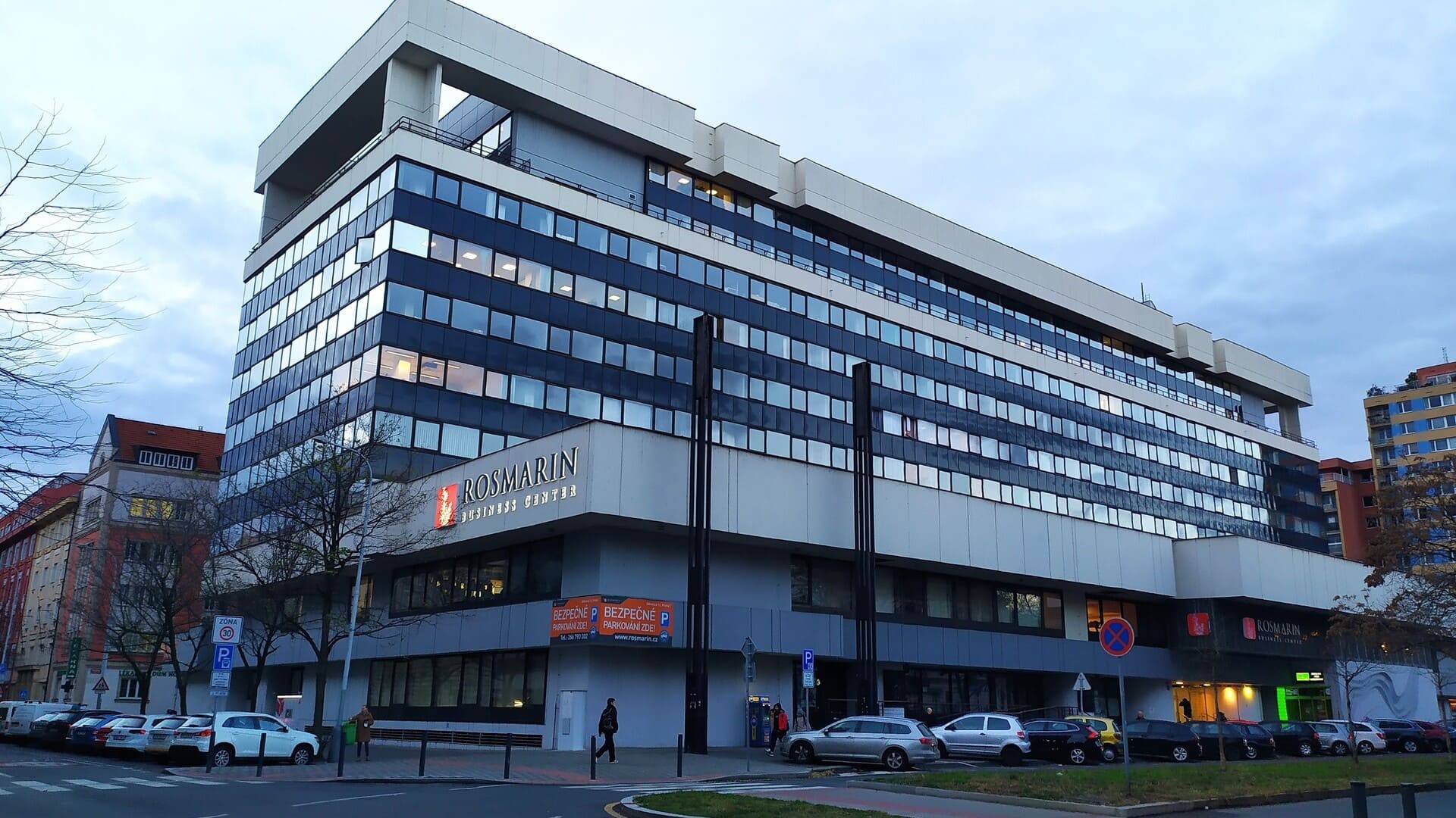 STUDIO AXIS – pozvánka na akreditované vzdělávání v září a říjnu 2023 ...