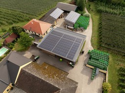 Nov hybridn stda od spolenosti Fronius je dky svm flexibilnm monostem pouit vhodn zejmna pro sloitj systmy s mnoha moduly a rznou orientac. Foto: Fronius International GmbH