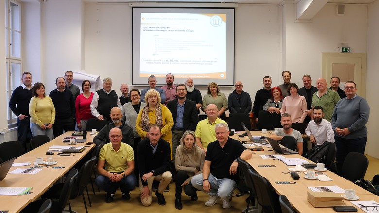 astnci semine Energetick spory a energetick data HMP a M v Praze 6.11.2025, foto redakce TZB-info