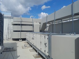 Foto: Roman Ryb�n, Josef �r�mek