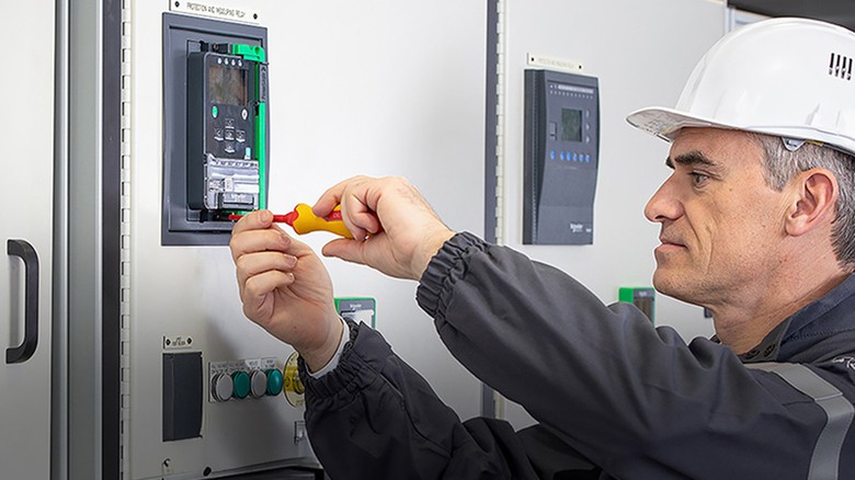 Modernizace ochran vn v průmyslových rozvodnách