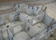 Obr. 4b Realizácia prototypu montovaného domu IDA I. [Kalús]