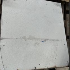 Obr.&nbsp;12: Vzorek&nbsp;3 (DP2); e)&nbsp;vnit�n� (interi�rov�) povrch po zkou�ce, neexponovan� deska