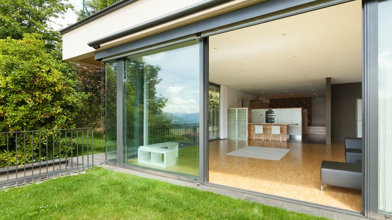 Hliník jako technický triumf: Proč letectví v obýváku dává smysl