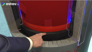 Obr. Nov� vyvinut� akumula�n� n�dr�e s v�cevrstvou tepelnou izolac� obsahuj�c�ch i difuzn� t�snou kau�ukovou vrstvu umo�n� nejen akumulaci tepla, ale st�le �ast�ji po�adovanou akumulaci chladu.