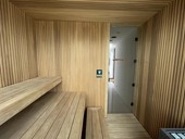 Syndrom vyhoření vs. 80 °C: Proč je sauna dokonalý přirozený digitální detox