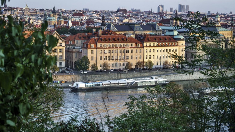 ČEZ ESCO modernizuje FJFI v Praze, zdroj ČVUT