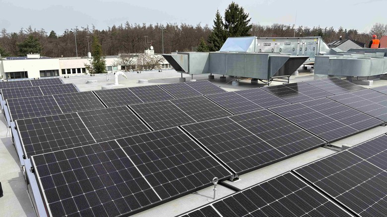 MŠ Za Oborou ušetří díky fotovoltaice od ČEZ ESCO