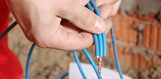 Mírná drátová elektroosmóza prováděná společností Prins